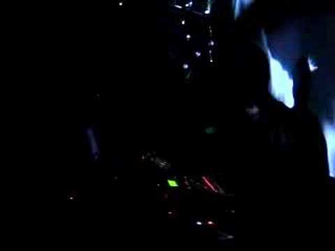 mikkim akaio2-live in cross club-01-10-2007