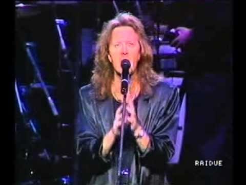 Umberto Tozzi - Dimmi di no Live @ Parma (part 3/23)