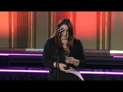 Premiu pentru restaurarea speranței în umanitate - Anamaria POPA