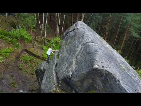 Schiefer Block (Nikolsdorfer Wände)