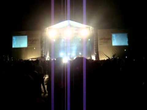 TigaTitikHitam | Burgerkill feat Fadly Padi