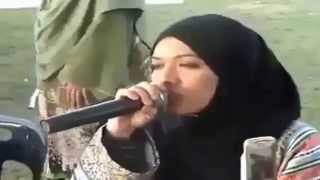 Tilawat E Quran Pak in a very sweet voice   saudi arabia women