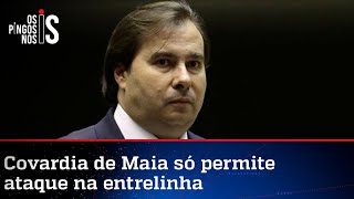 Maia volta a atacar Bolsonaro e a politizar a vacina