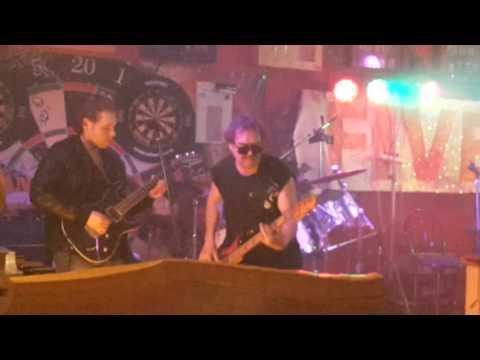 FIVE+  Out in the fields  Gary Moore (cover)  live zvonica 02042016