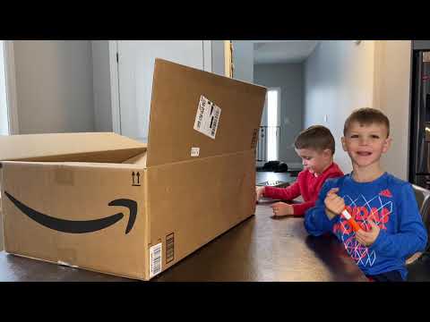 How to make a CAR out of a BOX!