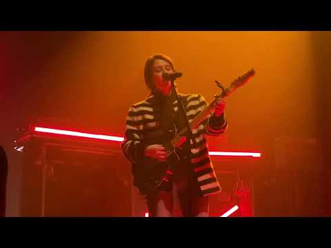 21/26 Tegan and Sara - To Old School Fans + City Girl 🧡✨ (Acoustic) @ Capitol Centre, NB, ON 4/6/24