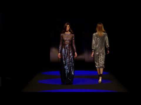 ESTHER NORIEGA DESFILE