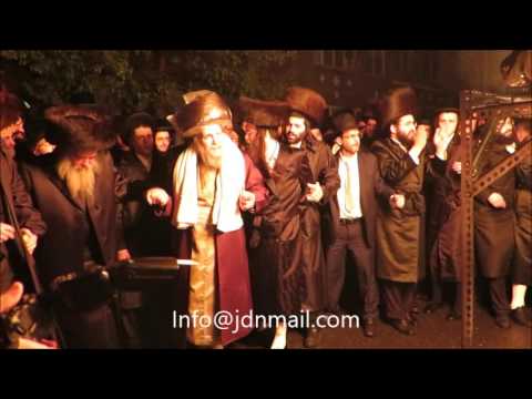Lag Baomer 5777 With Lelover Rebbe In NY