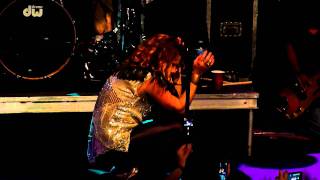 Nikka Costa - Everybody Got Their Something (live at Highline Ballroom, NYC - Jul. 14 2011)