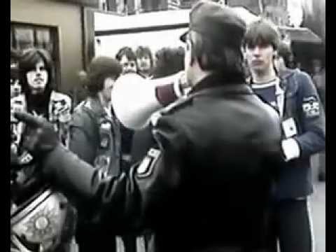 HSV v Werder 1984 -- Ankunft in HH old school DOKU-Ausschnitt