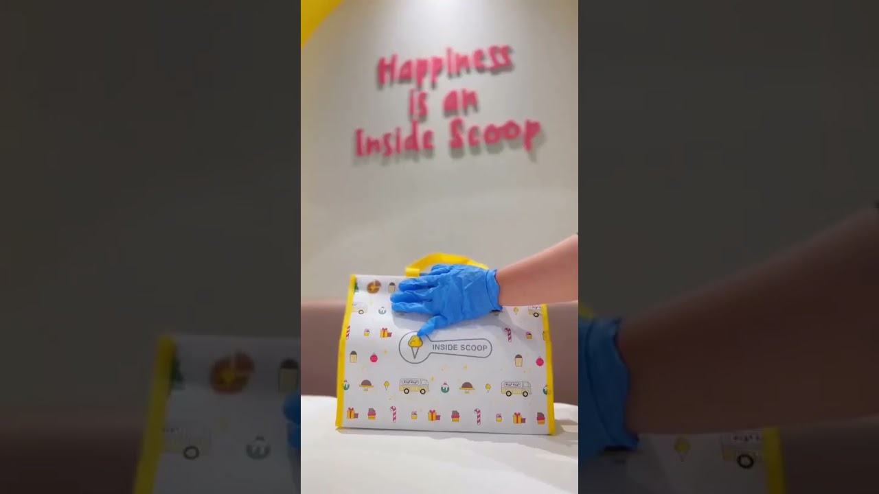 Inside Scoop Year End Special - Log Cake