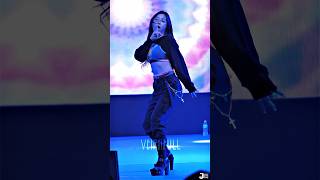 Download lagu #laysha #layshaedit #fancam #fancamedit #girlcrush #blackbunny #flywithme #kpop #kpopedit #velocity mp3