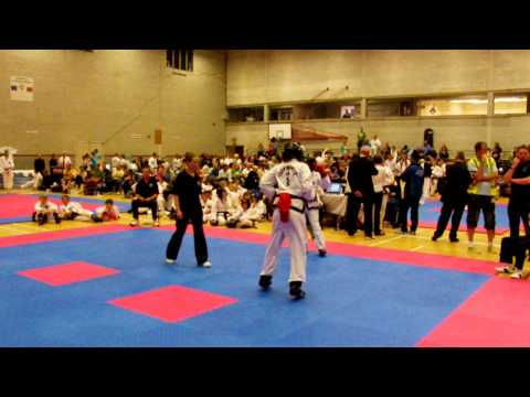 Cadet hyper weight Sparring. EnglishChampionships.10.7.11