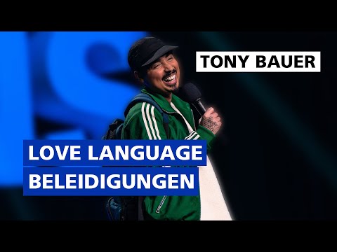 Tony Bauer - Im Badezimmer der Oma bearbeitet | Die besten Comedians Deutschlands