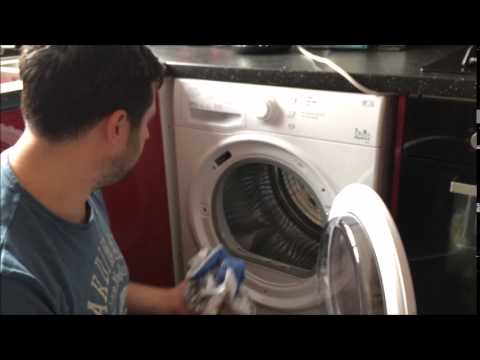Hotpoint Aquarius TCFS73 Condenser tumble dryer review