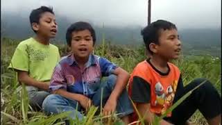 Download lagu Ai SE EU TE PEGO. cover trio batak Andepang kids mp3