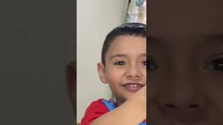 Hicimos baba muy pegajosa | COLOR CHEMISTRY 🧑🏽‍🔬 #crayola #experimentosparaniños #shorts