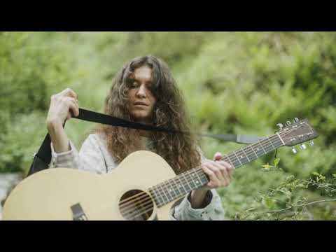 Lucas Estrada & NEIMY - Ocean Quiet (Official Music Video)