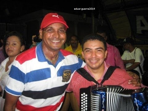 FARID ORTIZ  YO VIVO SOLO.mpg