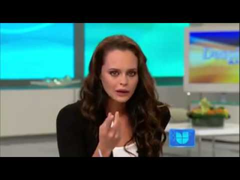 Shaila Durcal llora por su mamá