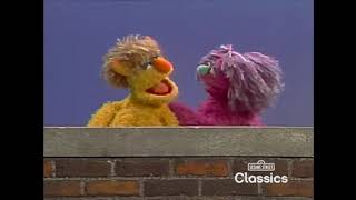 Sesame Street - Scratch My Back (HQ)