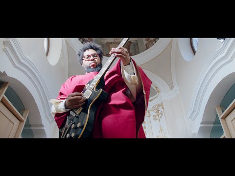 The Bastard Sons of Dioniso - Restiamo umani (Official Video)