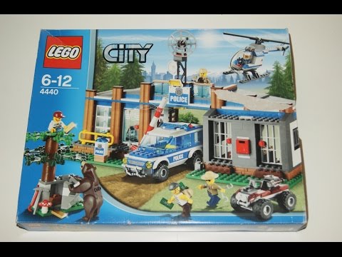 Lego City 2012 4440 Forest Police Station!