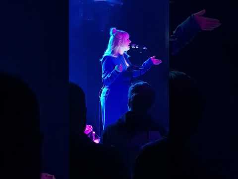 Leah Mcfall Live  - I will survive - 12th April 2019