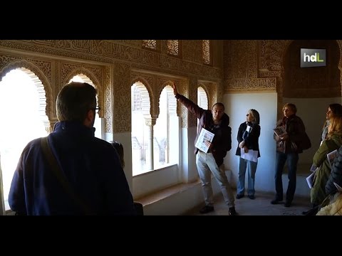 Visitas por expertos muestran la Alhambra bajo el prisma de la poesía