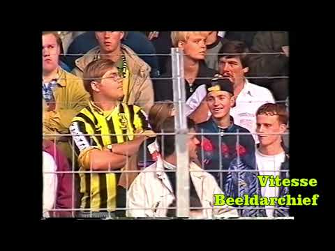Opkomst spelers Vitesse - Parma AC ✮ 13.09.1994
