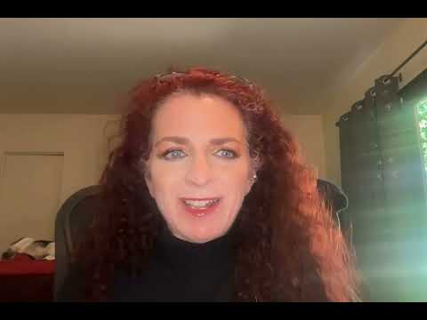 What Makes a Screenplay "Voice-y and Noisy"?