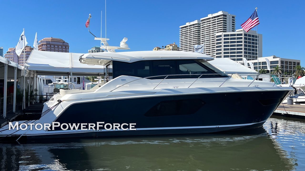 Tiara 49 Coupe Yacht Walkaround