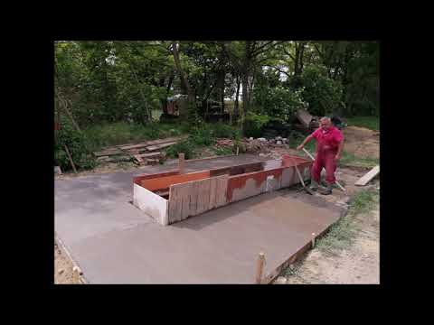 A Garázs èpítèse...