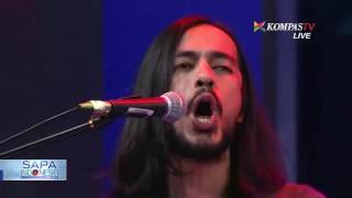 Download lagu Kelompok Penerbang Roket - Bimbang dan Ragu mp3