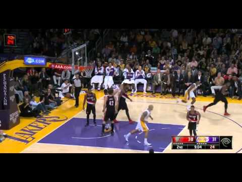 Robert Sacre High Pick-and-Roll