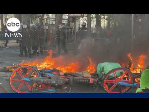 Massive protests in France