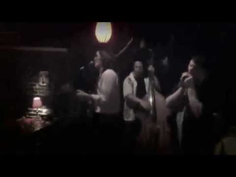 SGCBus Micro-Clip: SimonTucker - Mannish Boy at LaurelThirst