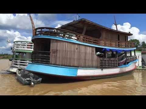 Atracando em Juruá "Caitaú", AM