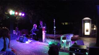 Gli Scontati live Artisti in casa -(11)- La Topolino amaranto (n.b.RN fan club)