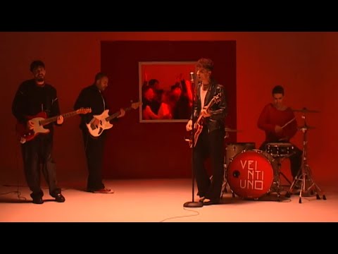 Veintiuno - Perder los modales (Videoclip Oficial)