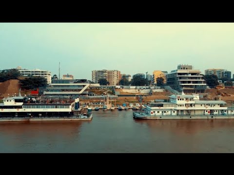Kinshasa: Majestic River, élégance et éclats nocturnes au bord du fleuve