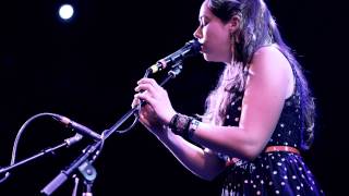 Sarah Jarosz   &quot;Simple Twist of Fate&quot; - Live At The Troubadour