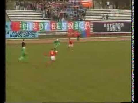 Miedz Legnica -  Chemik Police 2 - 0 , skrot ( 1996-97 )