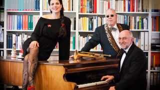 Melli, Frank & Fats - My Baby Just Cares For Me - Finest Classic Jazz