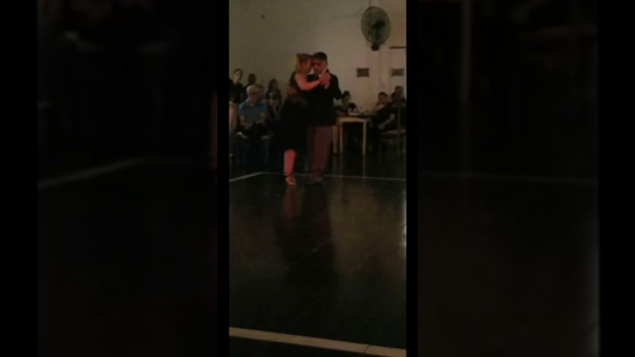 El tango baile de Tony Barrios, Silvia Fassio
