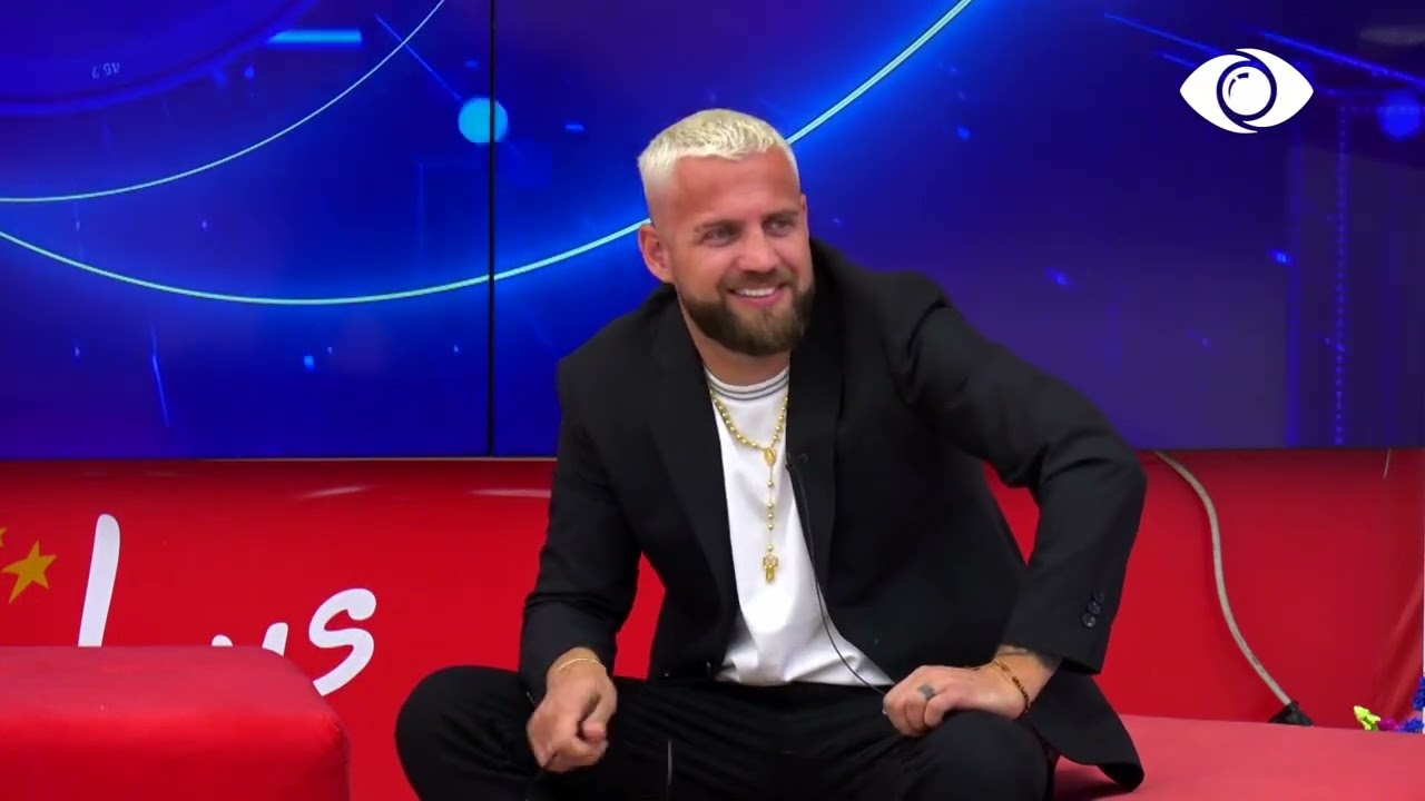 Dea si një zog i plagosur/ Efi bisedon me banorët