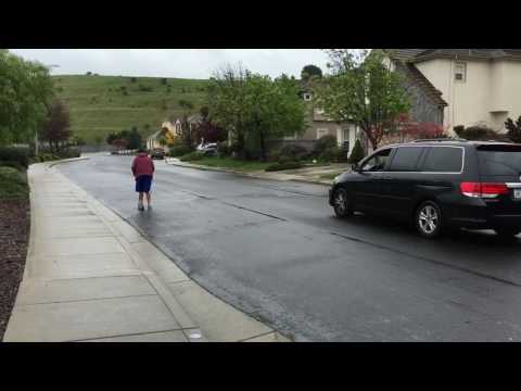Insane aftermarket exhaust for Honda Odyssey