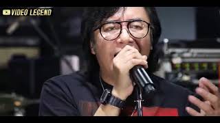 Download lagu DEWA 19 FT. ARI LASSO~JALAN KITA MASIH PANJANG~{ MUSIK}~{BAND LEGEND} 1995-2022 mp3 Download lagu DEWA 19 FT. ARI LASSO~JALAN KITA MASIH PANJANG~{ MUSIK}~{BAND LEGEND} 1995-2022 mp3