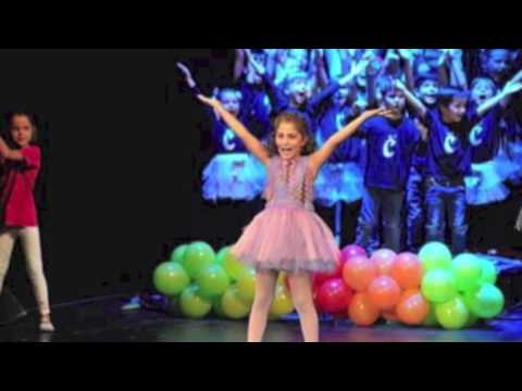 Anja Vukobrat - ZUJALICA