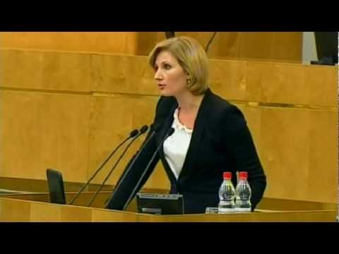 Видео иллюстрирует лицемерность и беспринципность депутатов от Единой России.